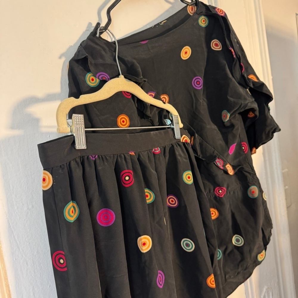 Vtg 100% silk skirt set Black rainbow Circle Blouse maximalist dopamine M dots